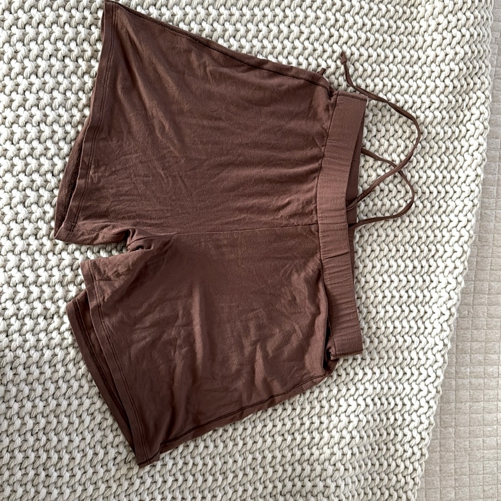 Skims pj shorts